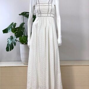 Elegant White Maxi Dress